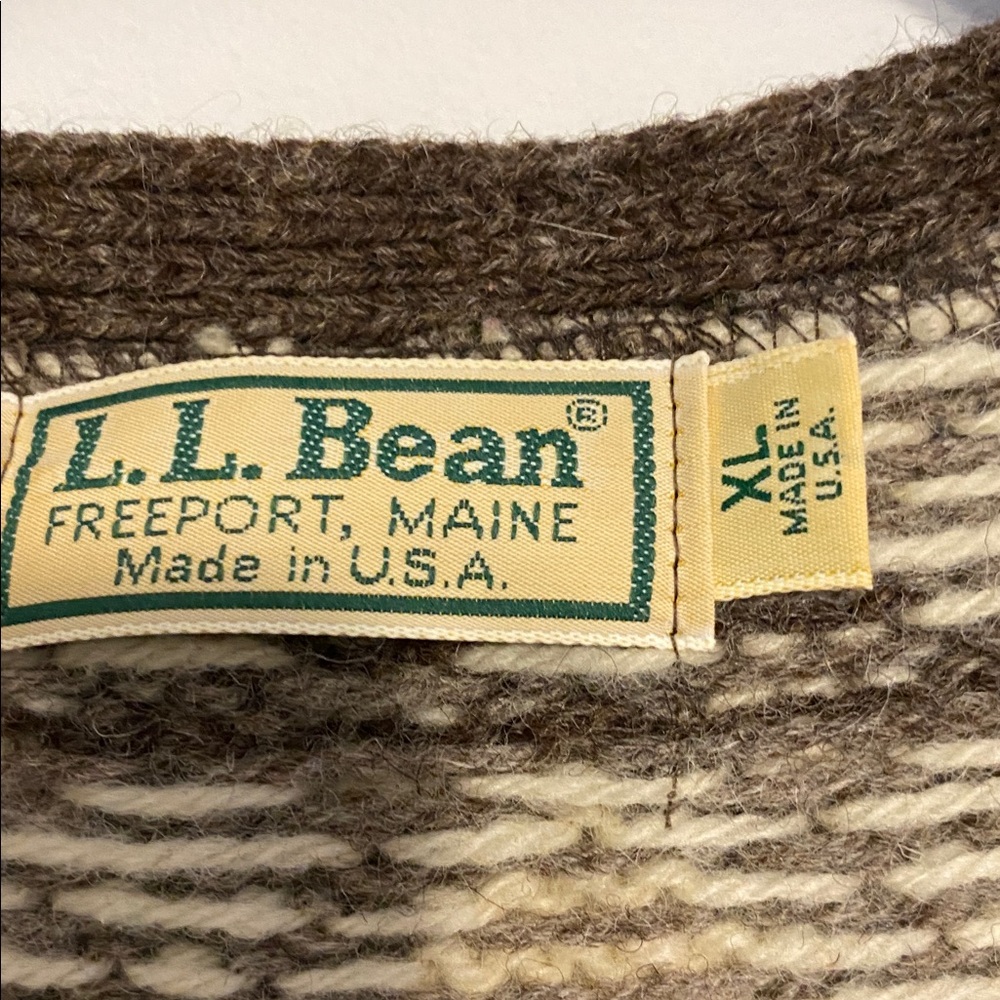 L.L. Bean Brown and Cream Knit Vest, wool in nice condition - Picture 3 of 7